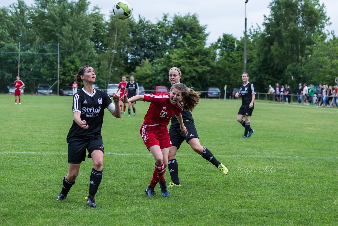 Bild 131 - Aufstiegsspiel SG Borgstedt/Brekendorf - SV Wahlstedt : Ergebnis: 1:4